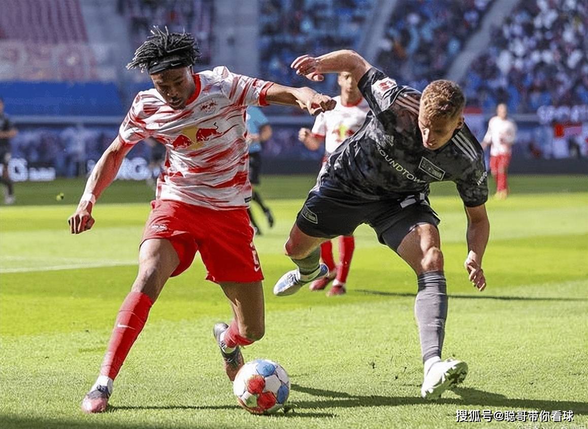 开云入口-赛地聚焦：德甲转会期热度飙升，菲尼克斯太阳止住颓势，话题不断，数据趋势出现新变化的简单介绍